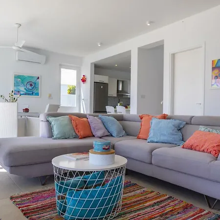 Oceania 빌라 프로타라스