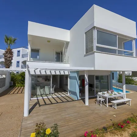 Oceania * Πρωταράς